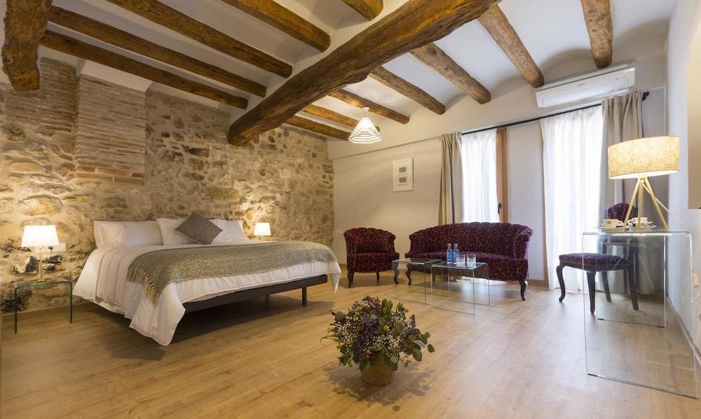 Hotel El Palauet Del Priorat Cornudella de Montsant